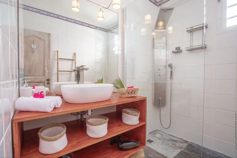 Création et rénovation de salle de bain, sanitaire et plomberie à Caen